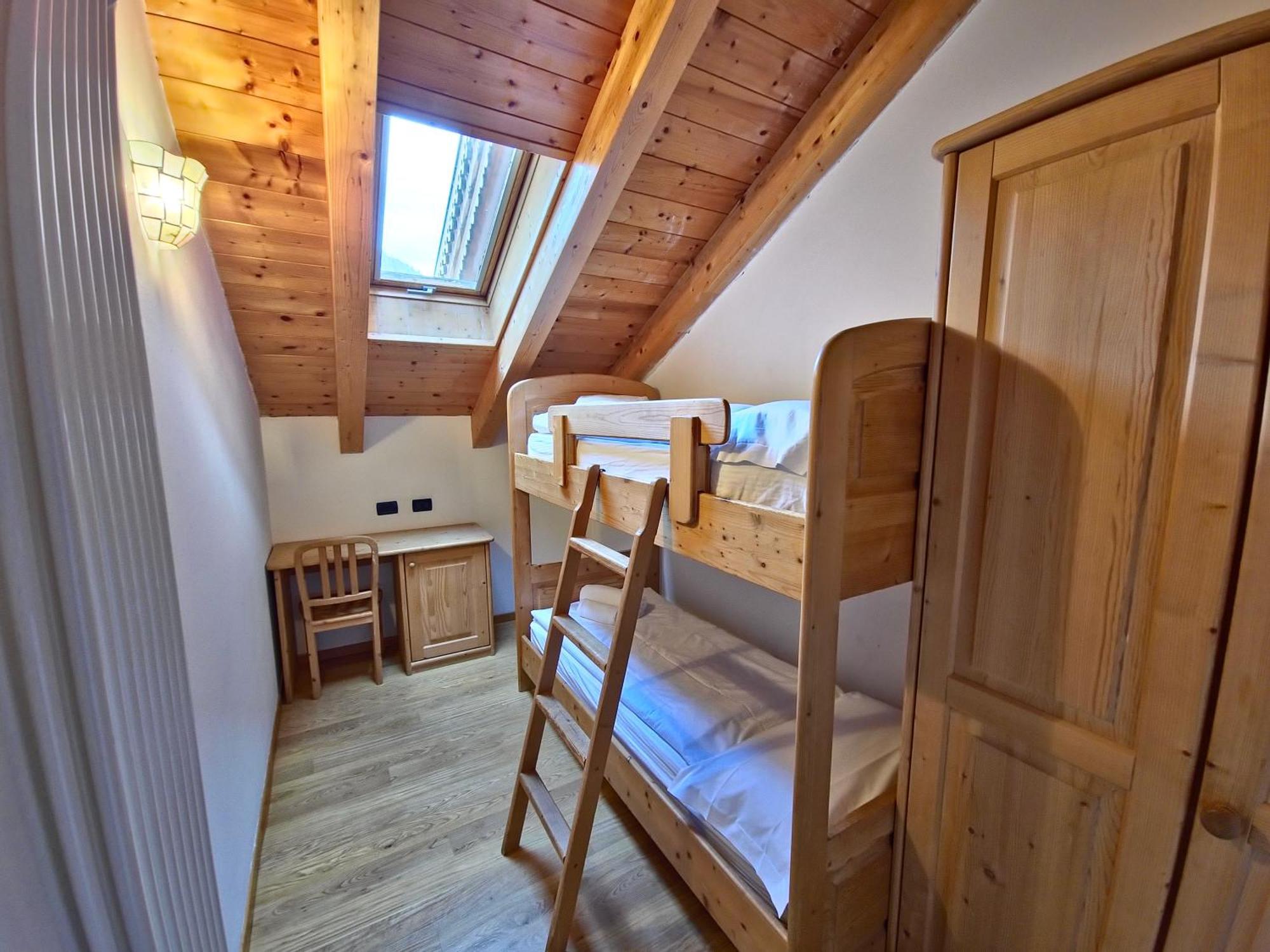 Appartamenti Pollam By Ama Val Di Fassa ปอซซาดิฟัซซา ภายนอก รูปภาพ